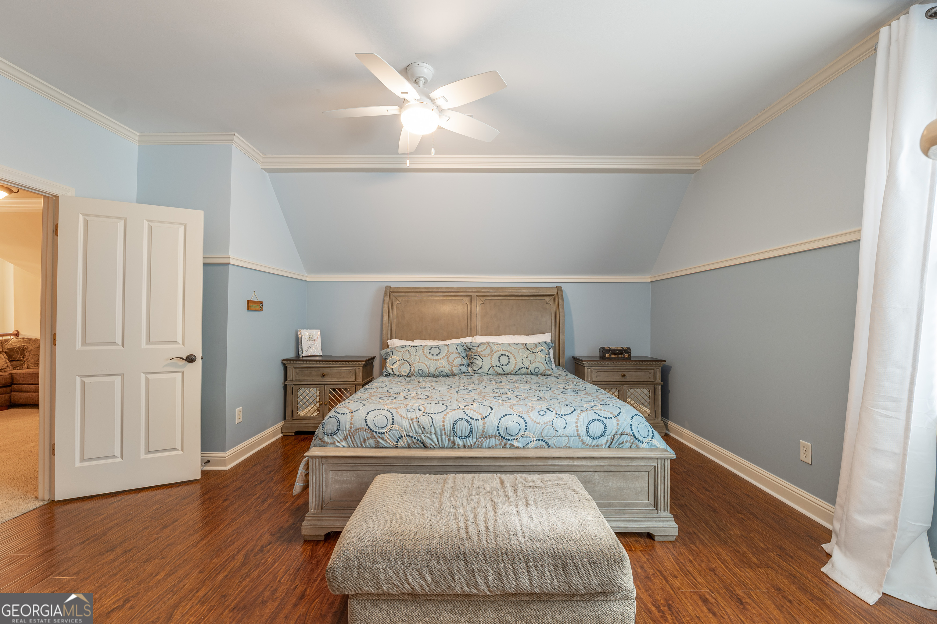Brookview Manor - Residential
