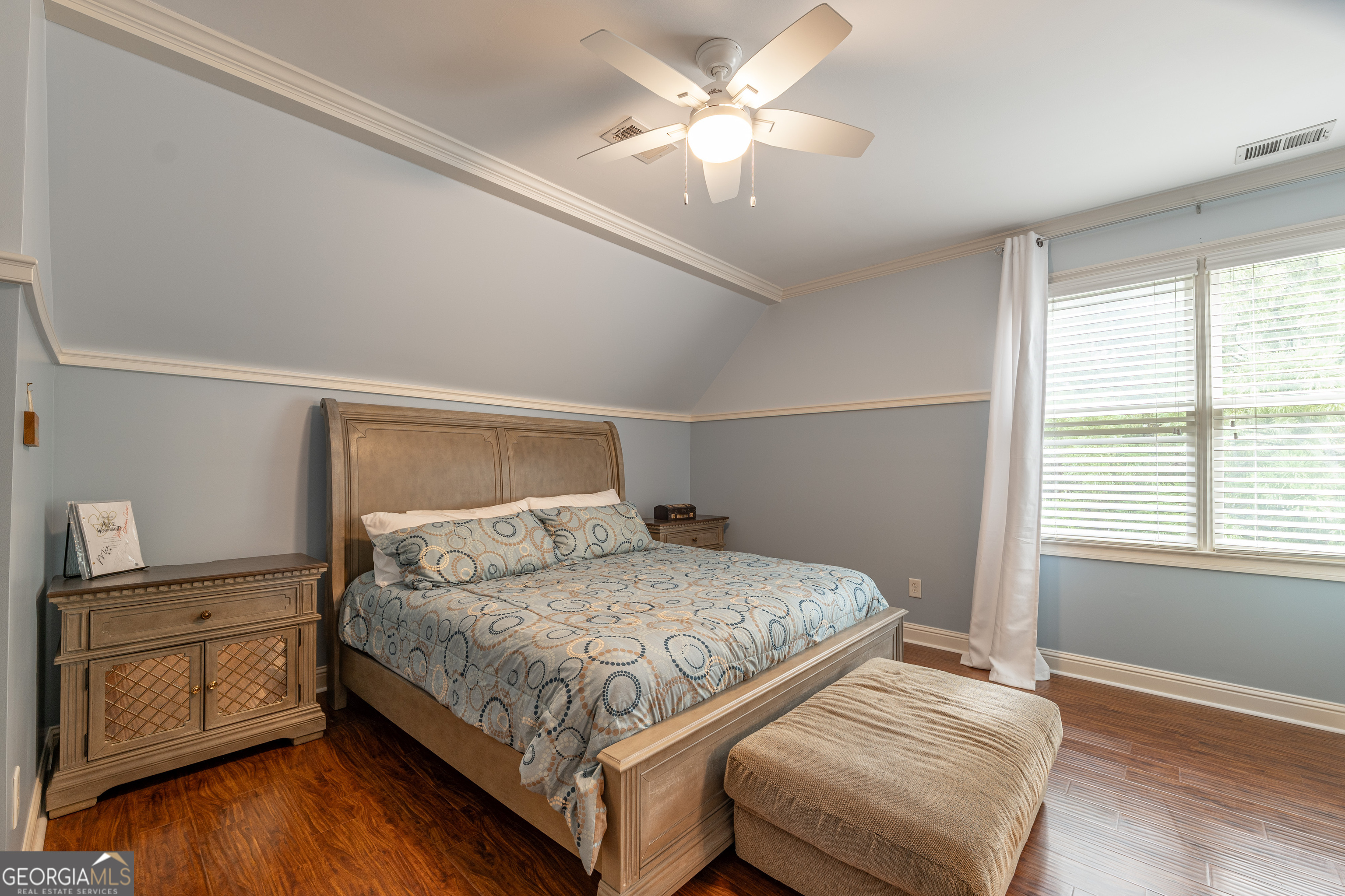 Brookview Manor - Residential