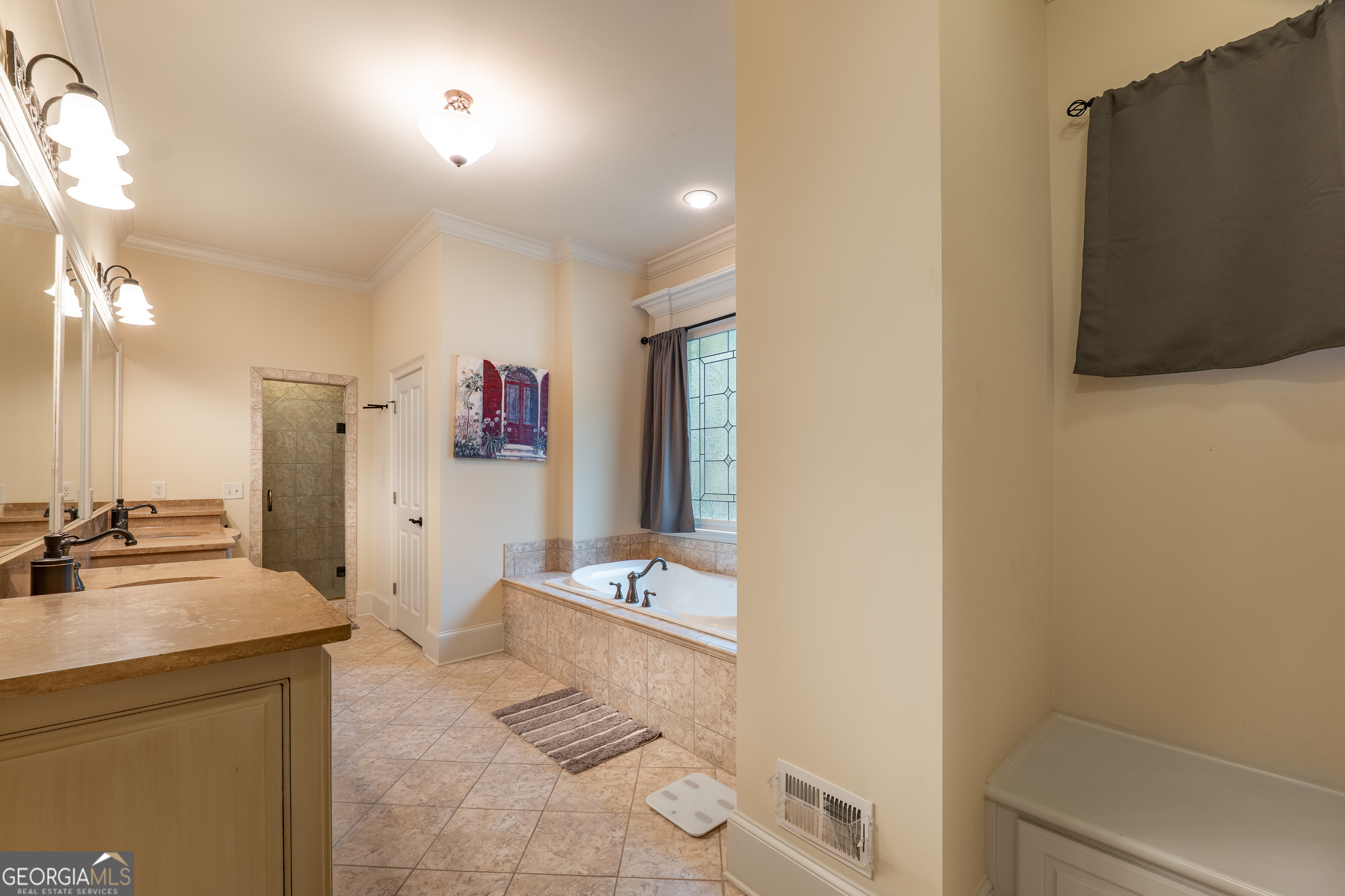Brookview Manor - Residential