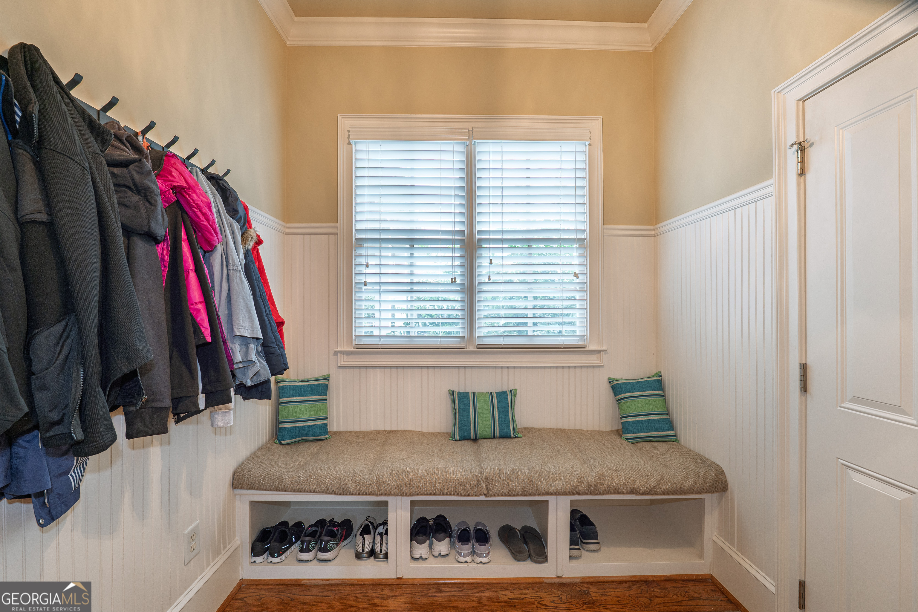 Brookview Manor - Residential