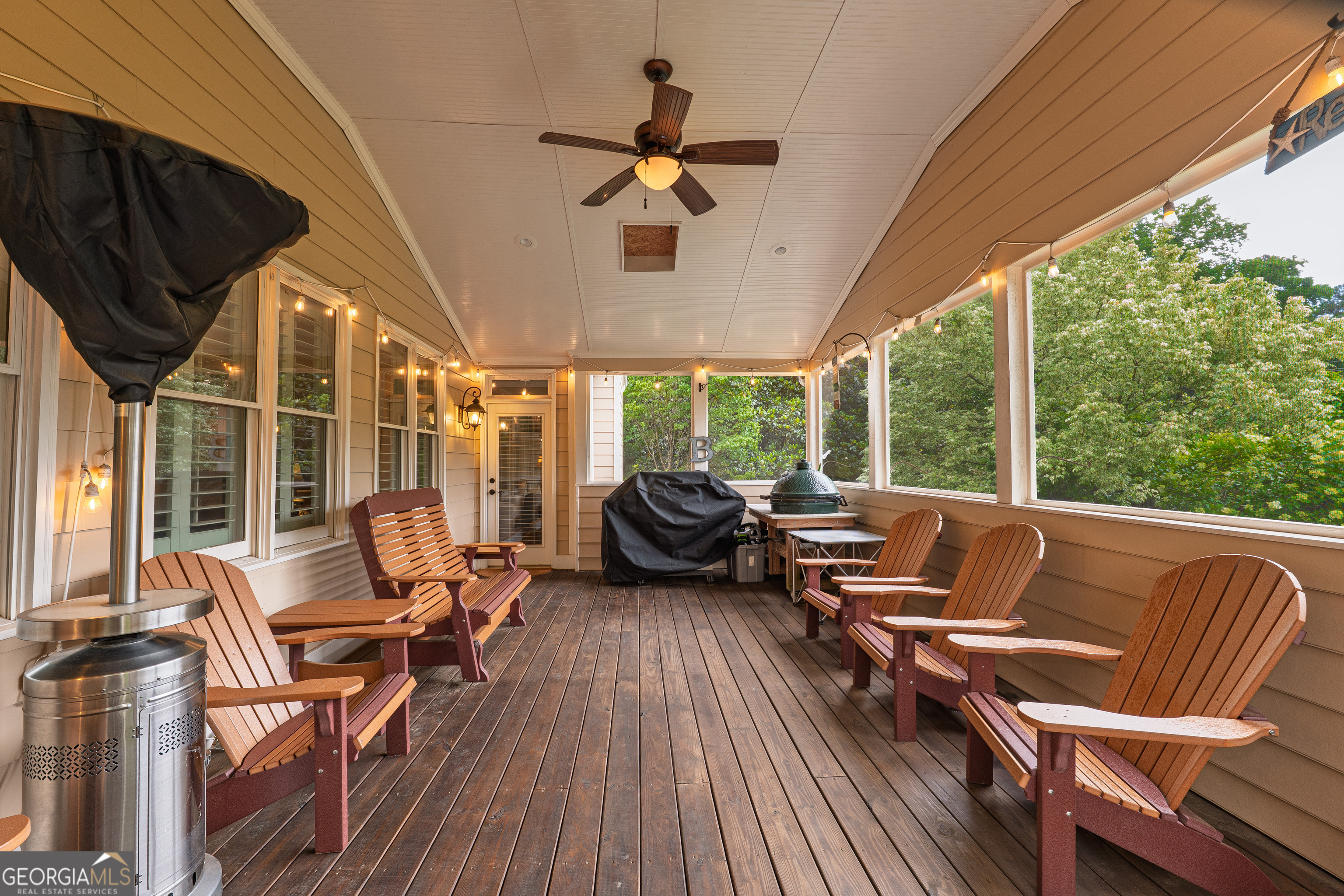 Brookview Manor - Residential