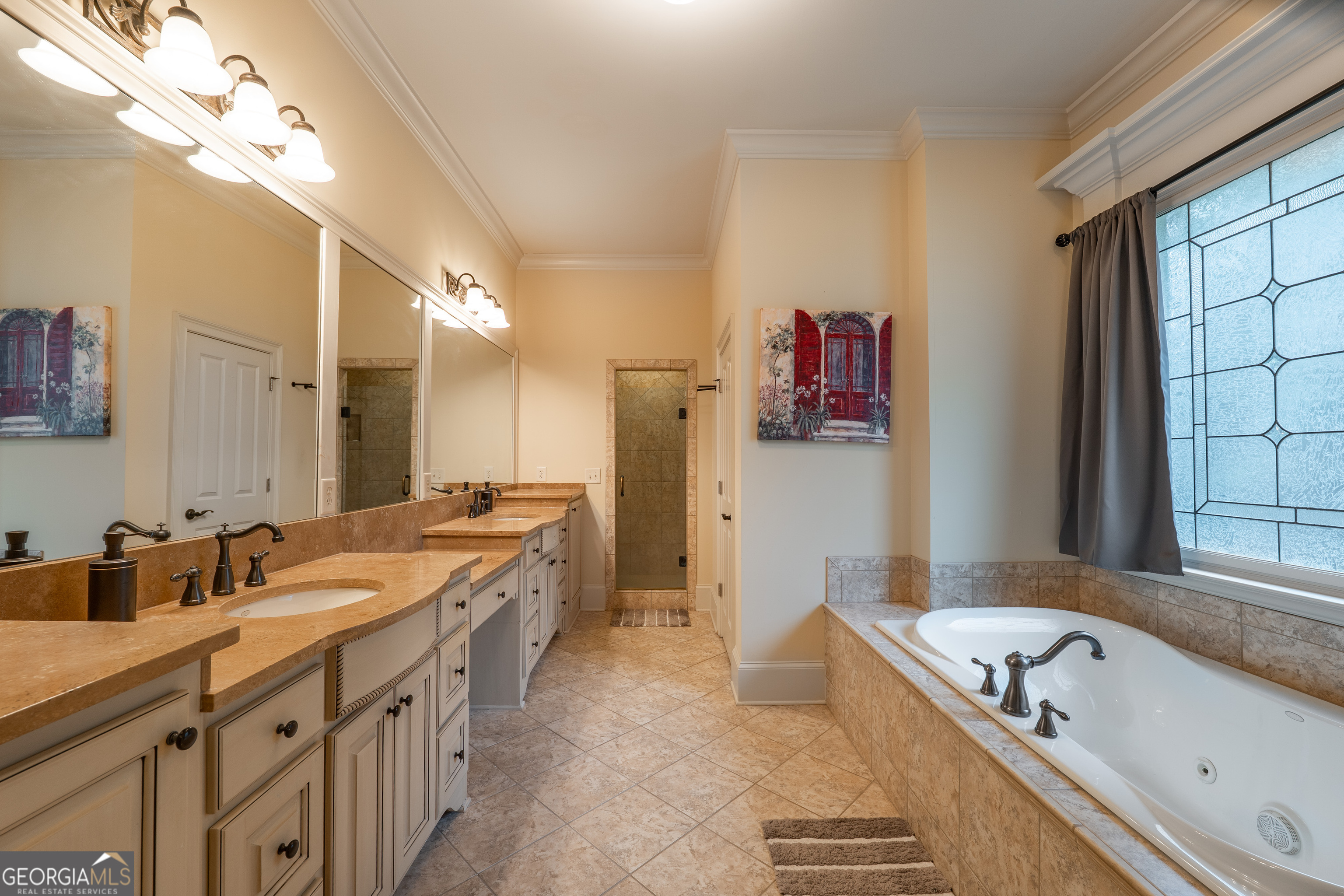 Brookview Manor - Residential