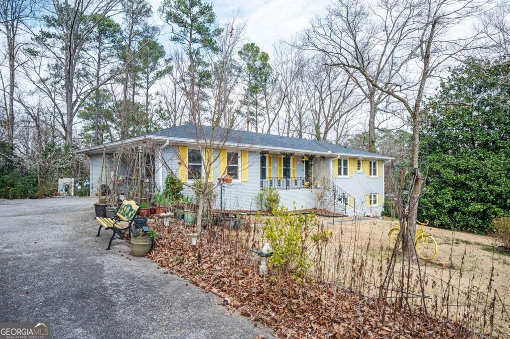 Photo of 3207 Laura Lane, Lithia Springs, GA 30122 (MLS # 10772287)