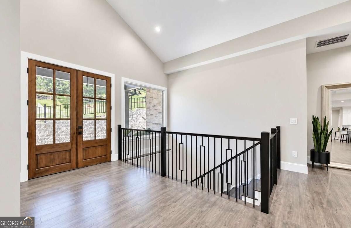 3685 Silver Brook LN
