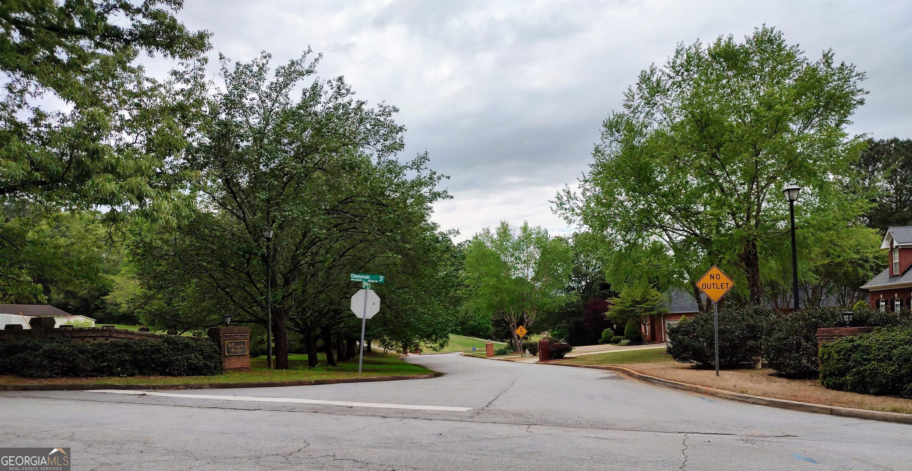 Bring your builder or use one of ours!!! This beautiful, wooded lot in a well established neighborhood is ready for your family home today!! Located in a great area of Conyers and convenient to Shopping, Restaurants, and interstates.