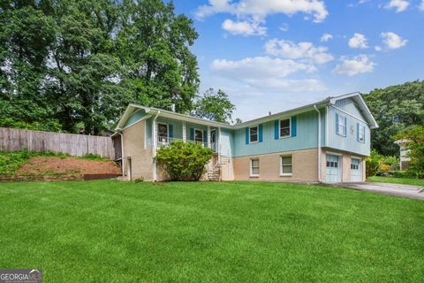 6889 Kingsboro DR Lithia Springs GA 30122