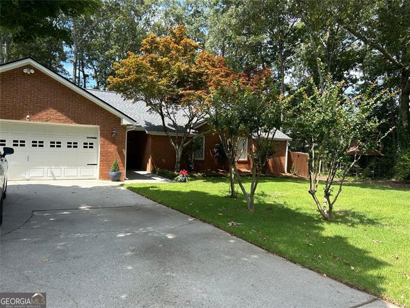 2665 SHADOW PINE Dr.