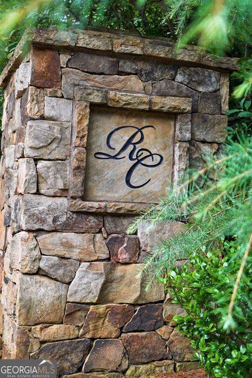 4388 Lochsa LN
