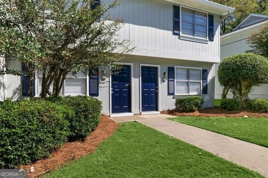 Photo of 360 N 19th Street #B, Griffin, GA 30223 (MLS # 10689583)