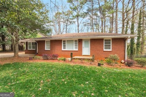 1334 Jennie Lane, Lilburn, GA 30047 - #: 10483947