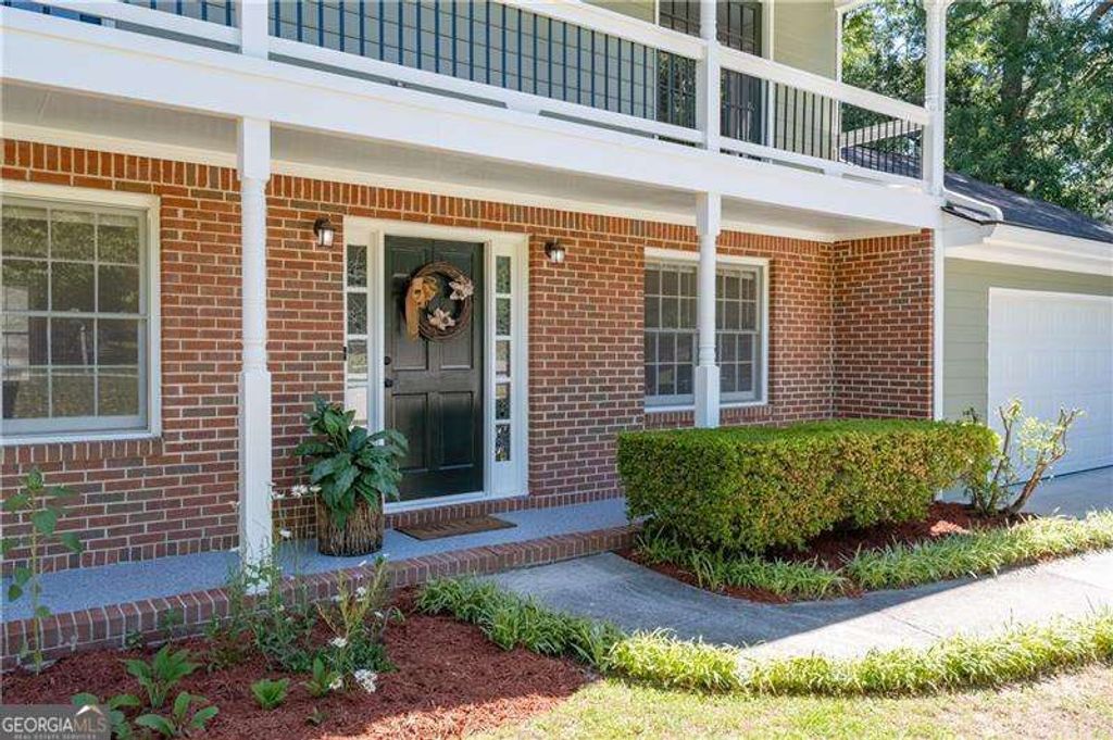 Photo of 2526 Ashworth Lake Road, Snellville, GA 30078 (MLS # 10765270)