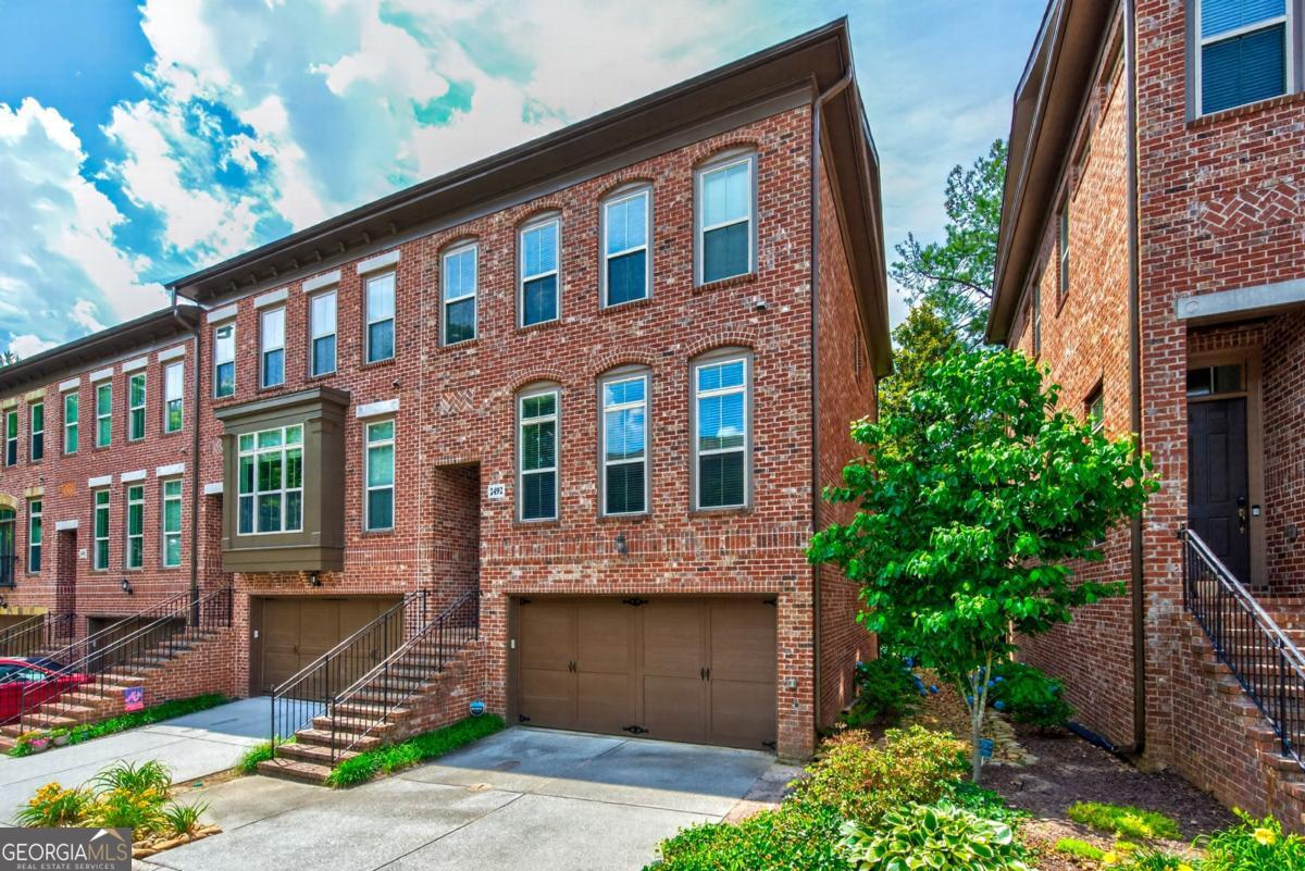 2492 Crescent Park CT 16