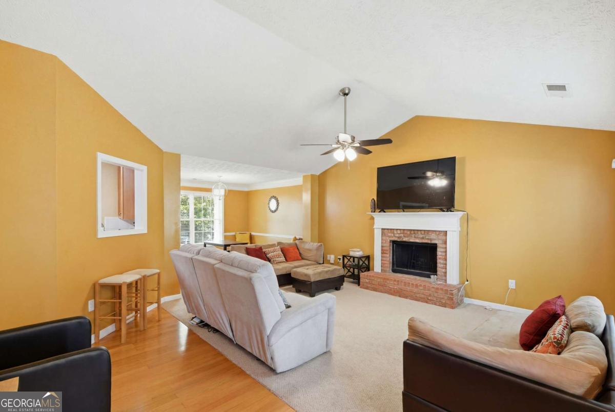 1320 Webb Farm LN