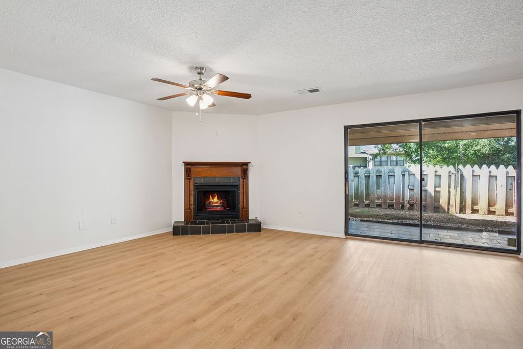 Photo of 2035 Powers Ferry Trace SE, Marietta, GA 30067 (MLS # 10741089)