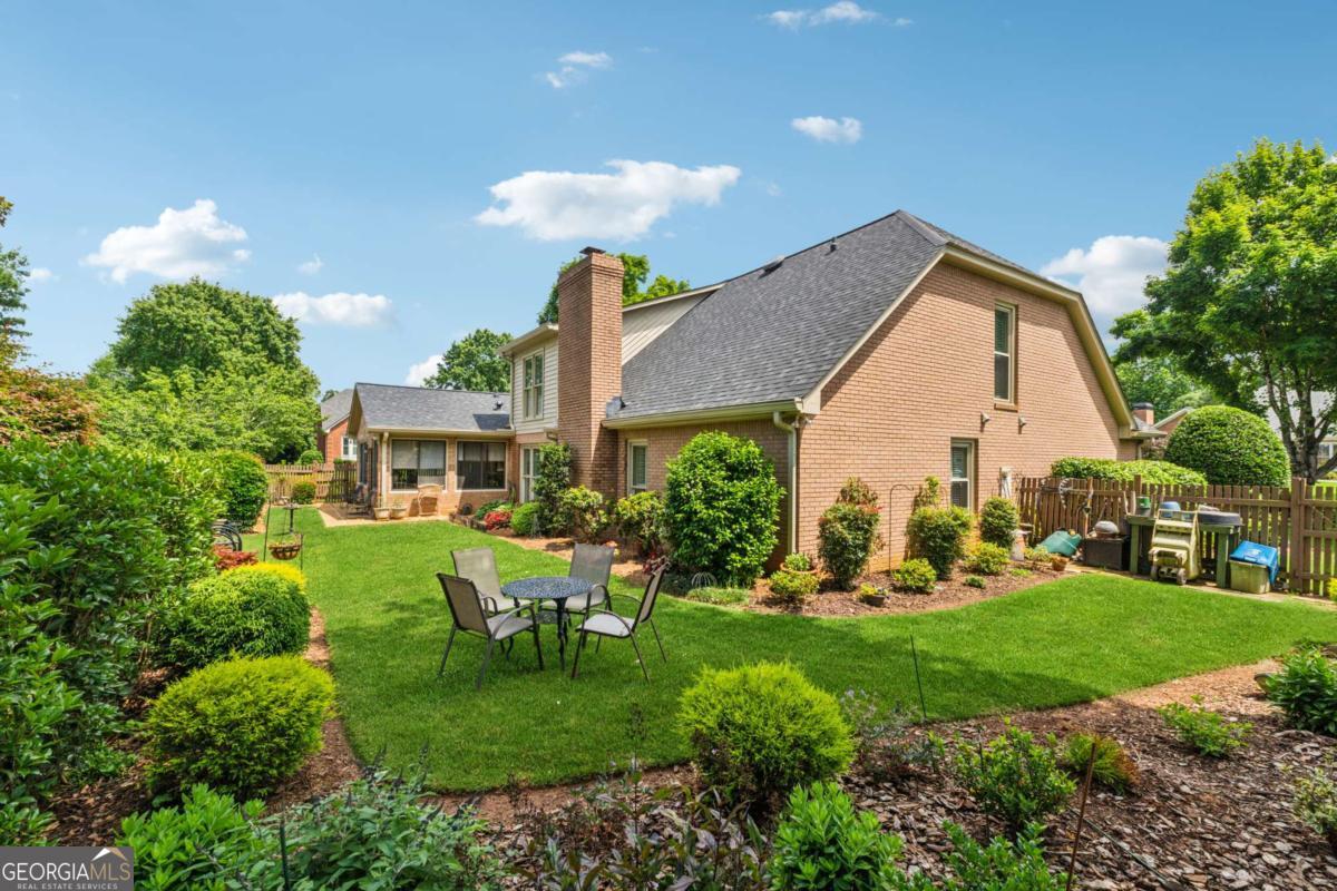 440 Carybell LN