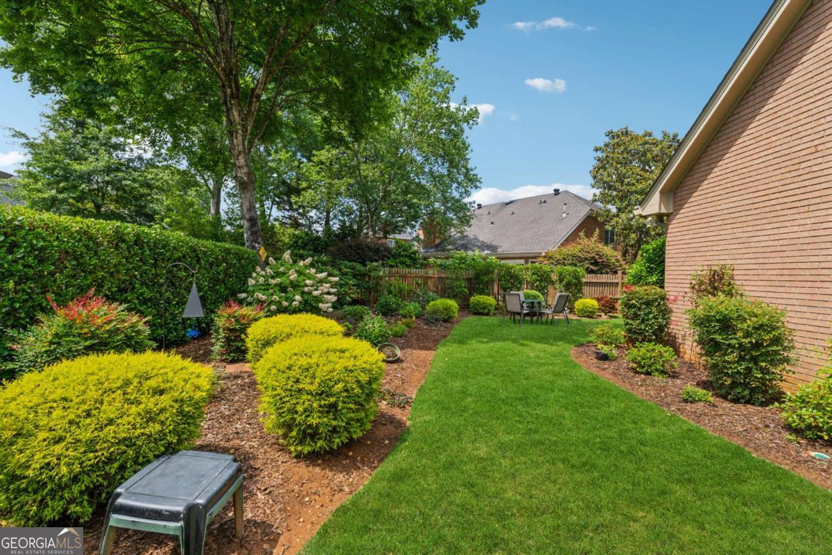 440 Carybell LN
