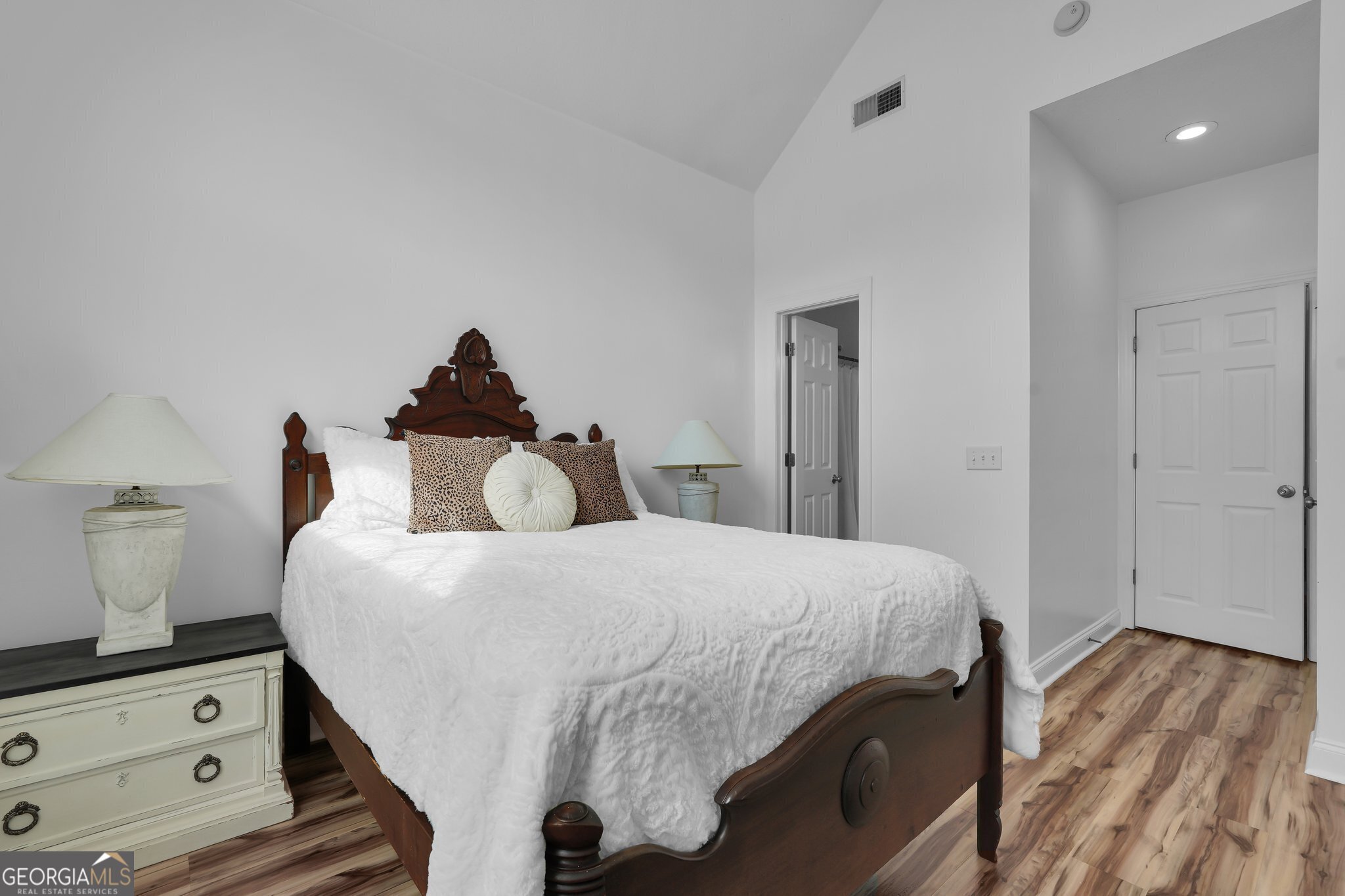 Statesboro, Georgia 30461, United States, 5 Bedrooms Bedrooms, ,3 BathroomsBathrooms,Residential,Active,109503