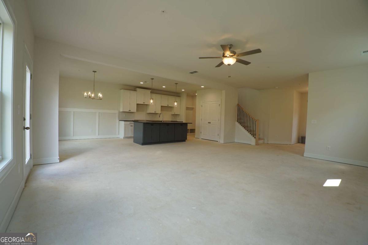 45 Aviation RD SE