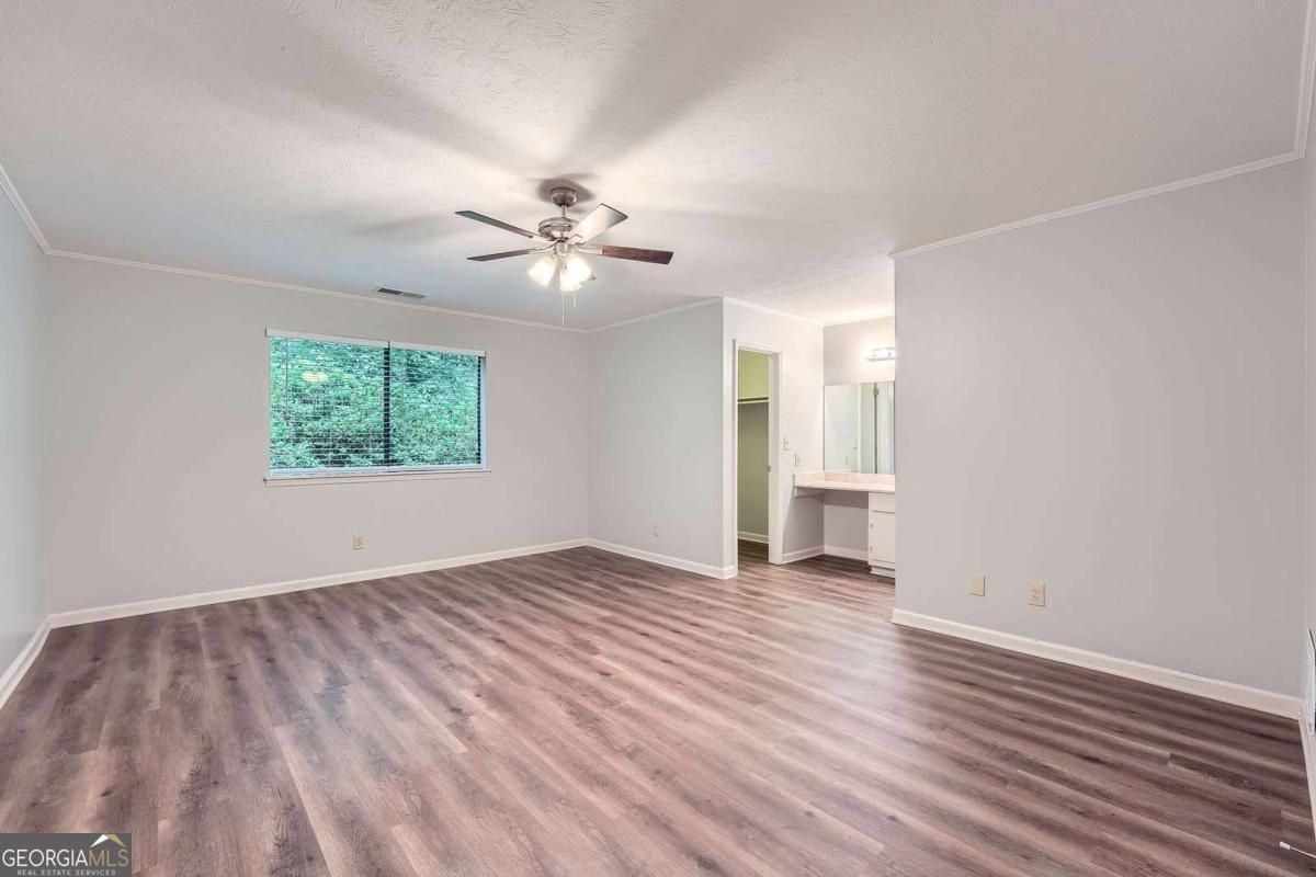 Lamplighter Cove - Residential