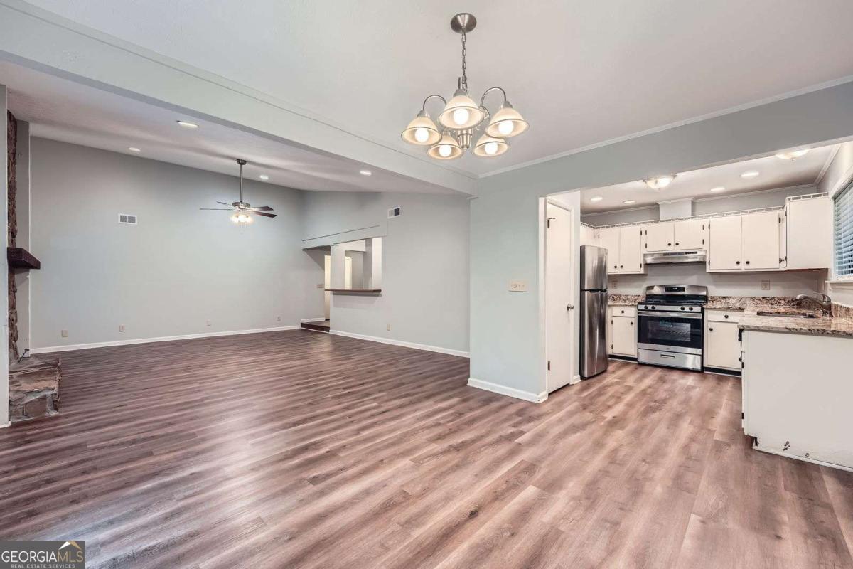 Lamplighter Cove - Residential