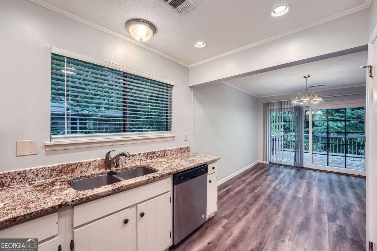 Lamplighter Cove - Residential