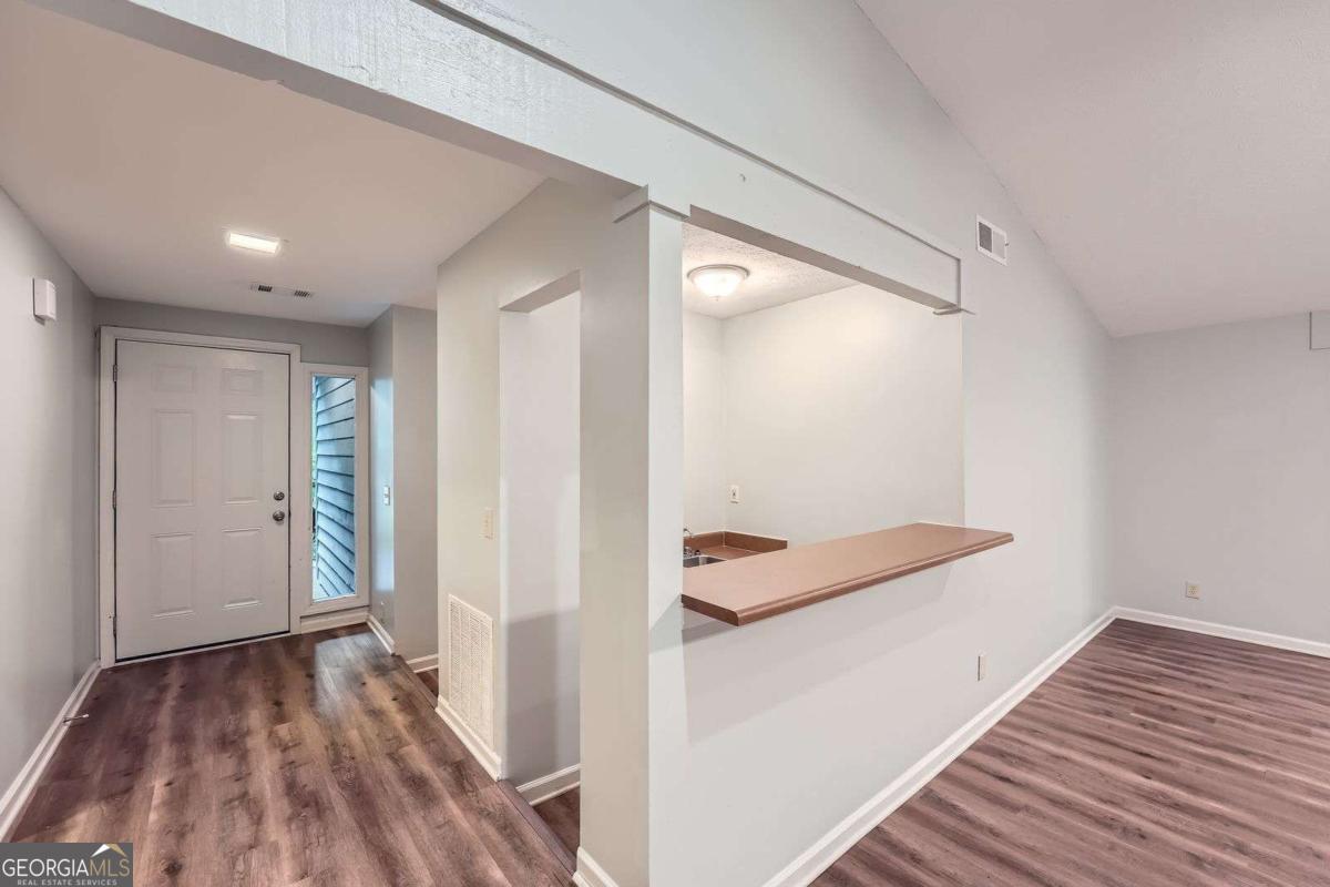 Lamplighter Cove - Residential