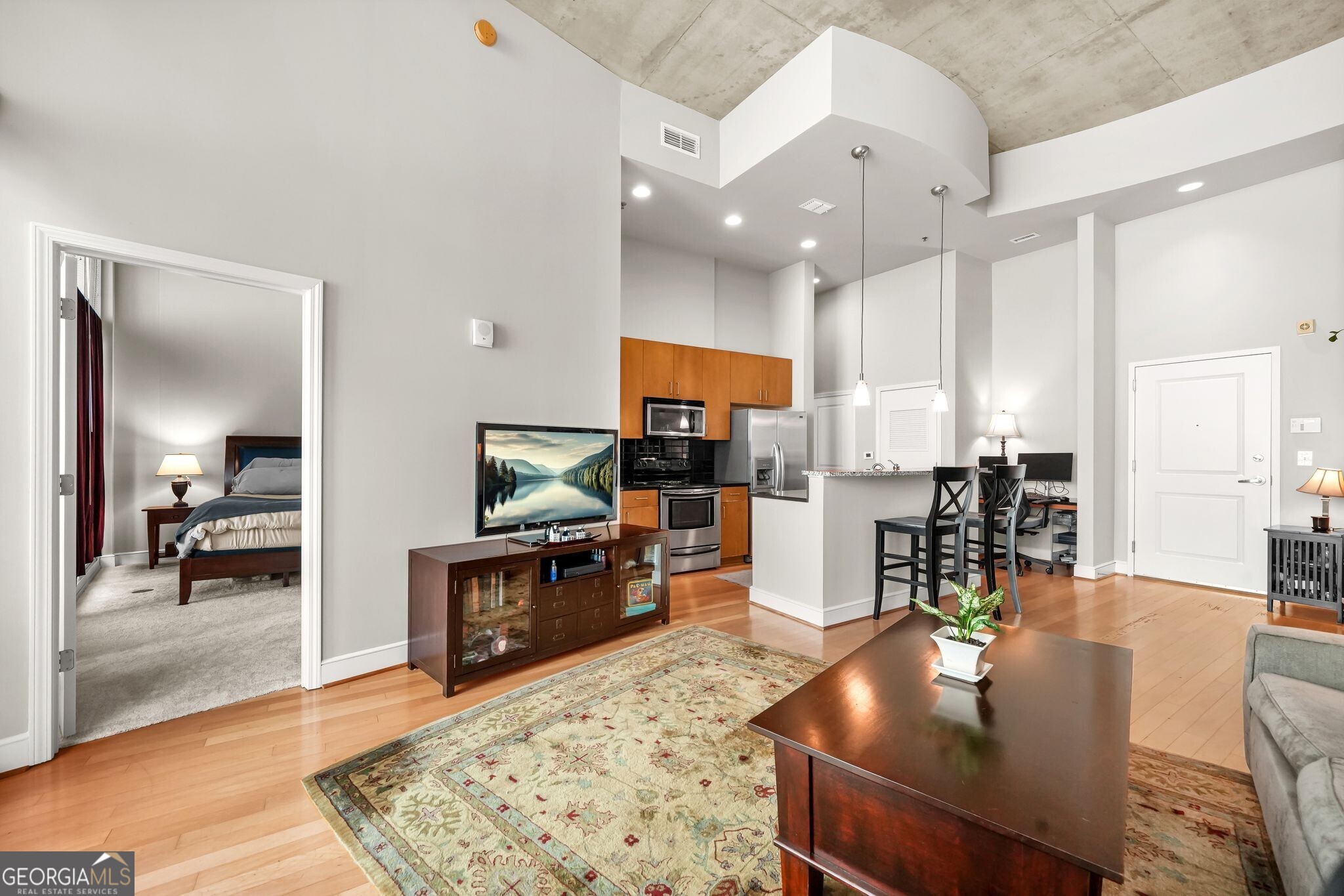 44 Peachtree PL NW 525