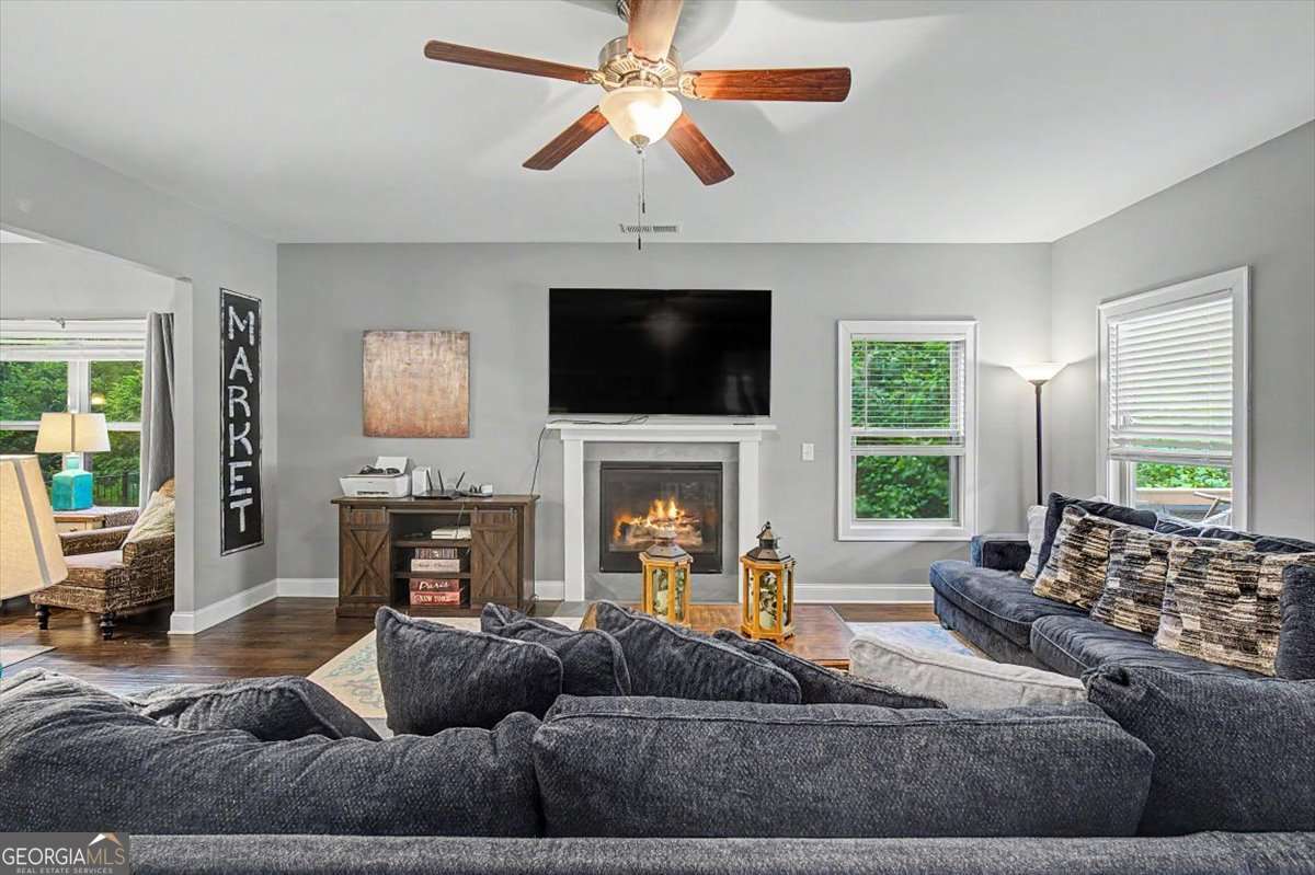 14 Creekview DR SE