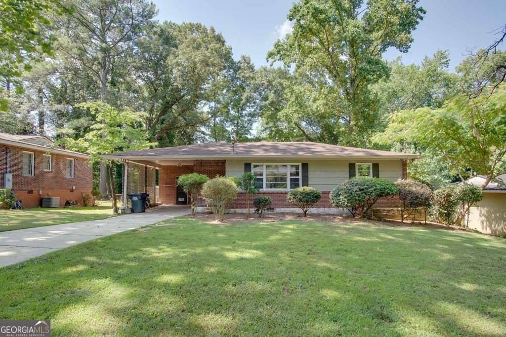 Photo of 2304 Bonner Road, East Point, GA 30344 (MLS # 10874954)