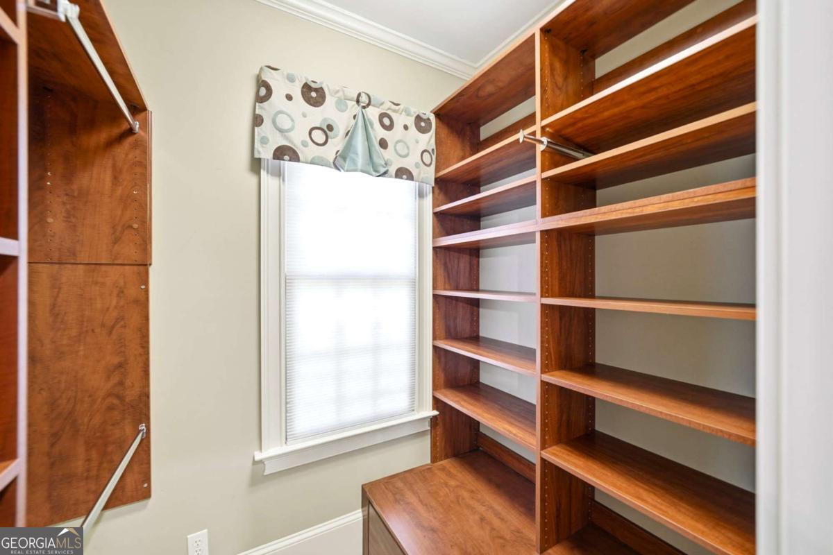 Chatsworth - Residential