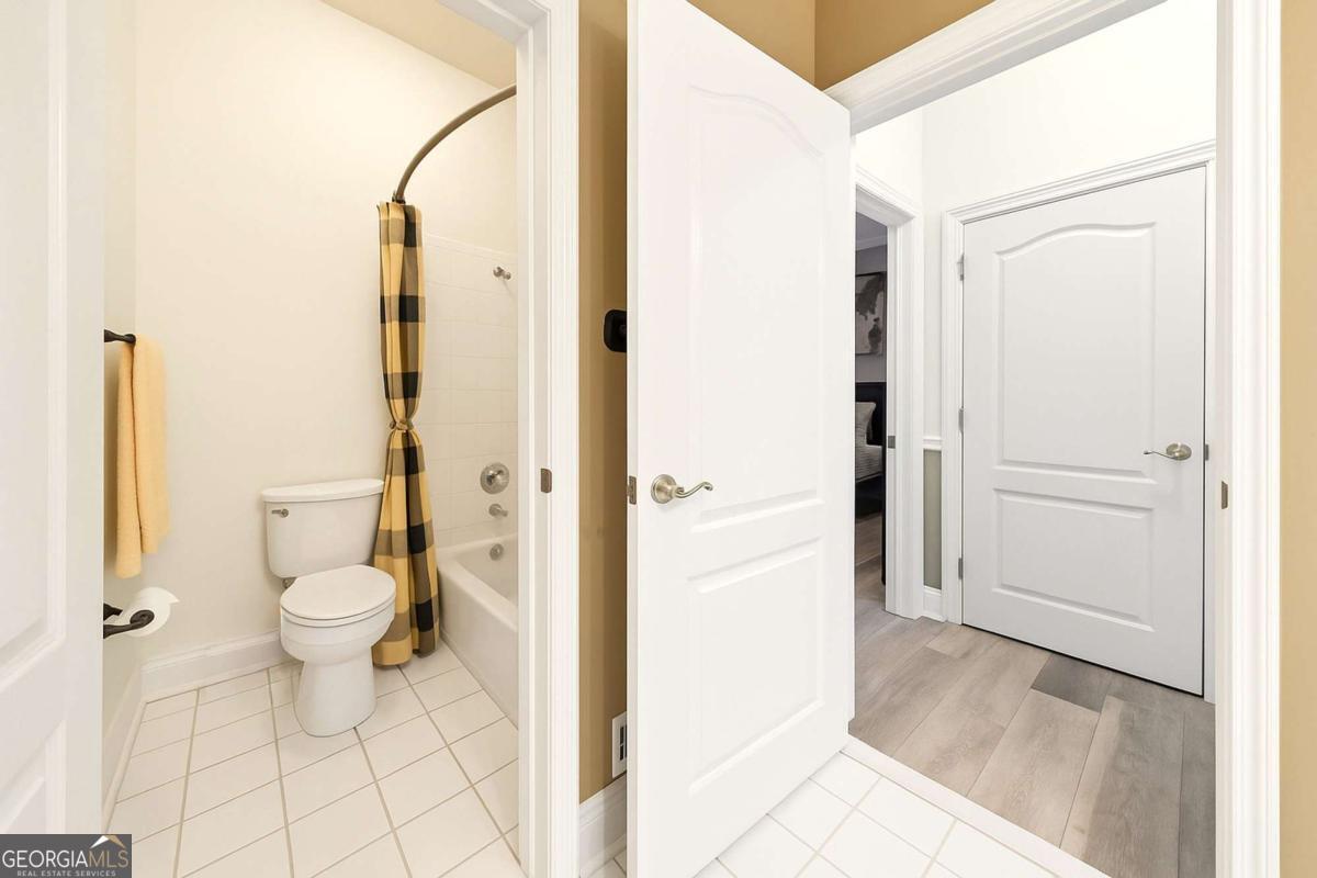 Chatsworth - Residential