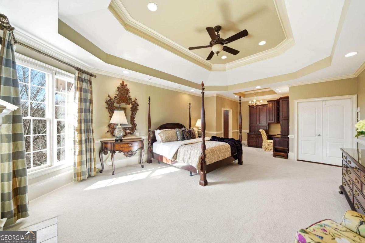 Chatsworth - Residential