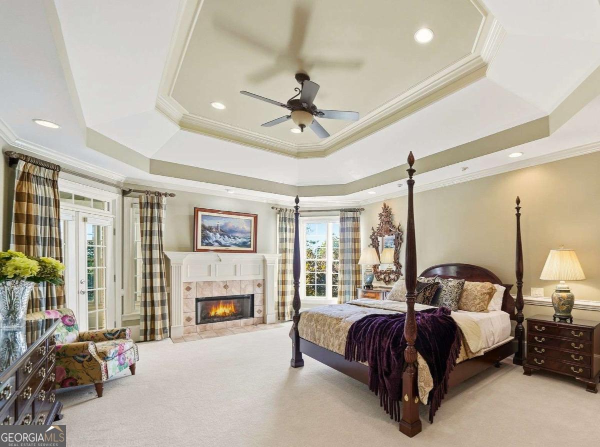 Chatsworth - Residential