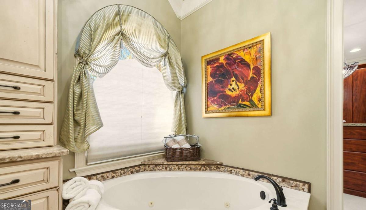 Chatsworth - Residential