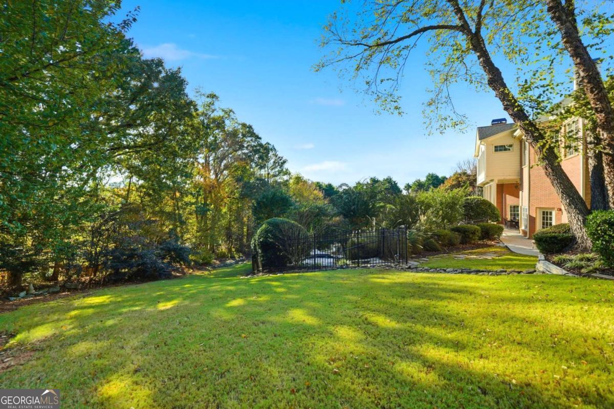 Chatsworth - Residential