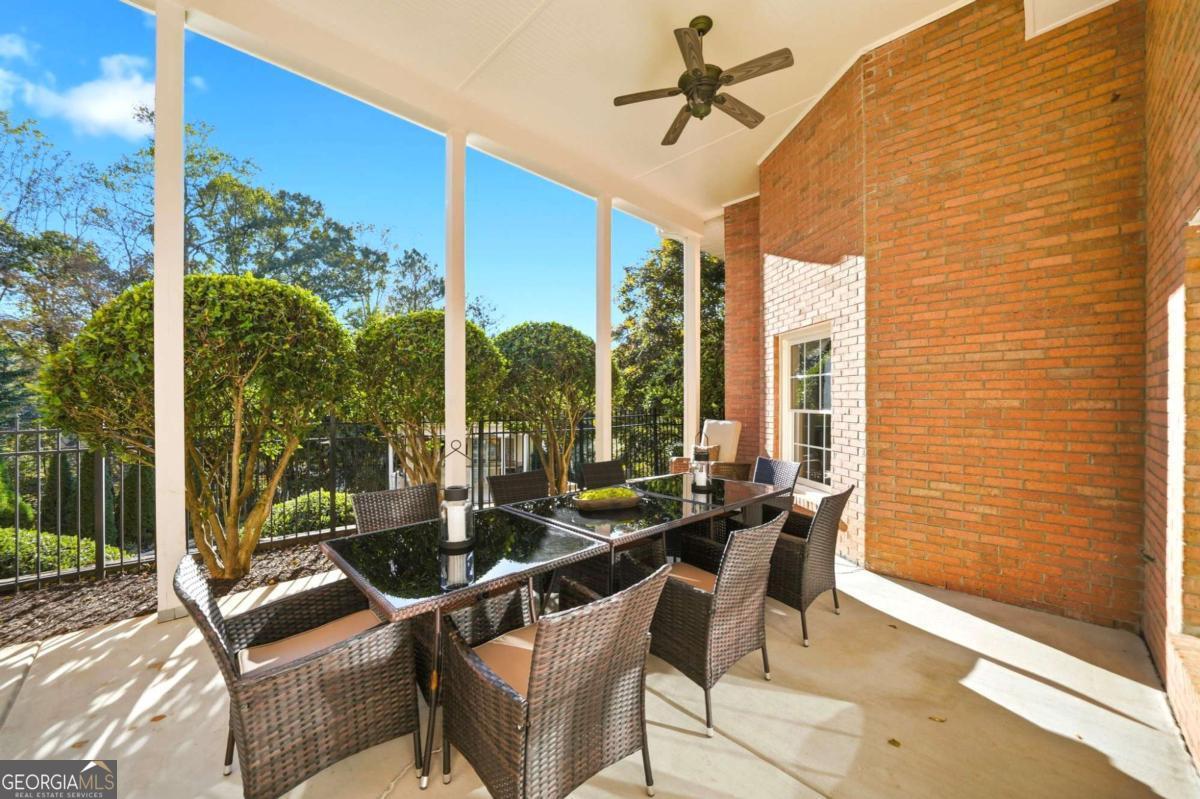 Chatsworth - Residential