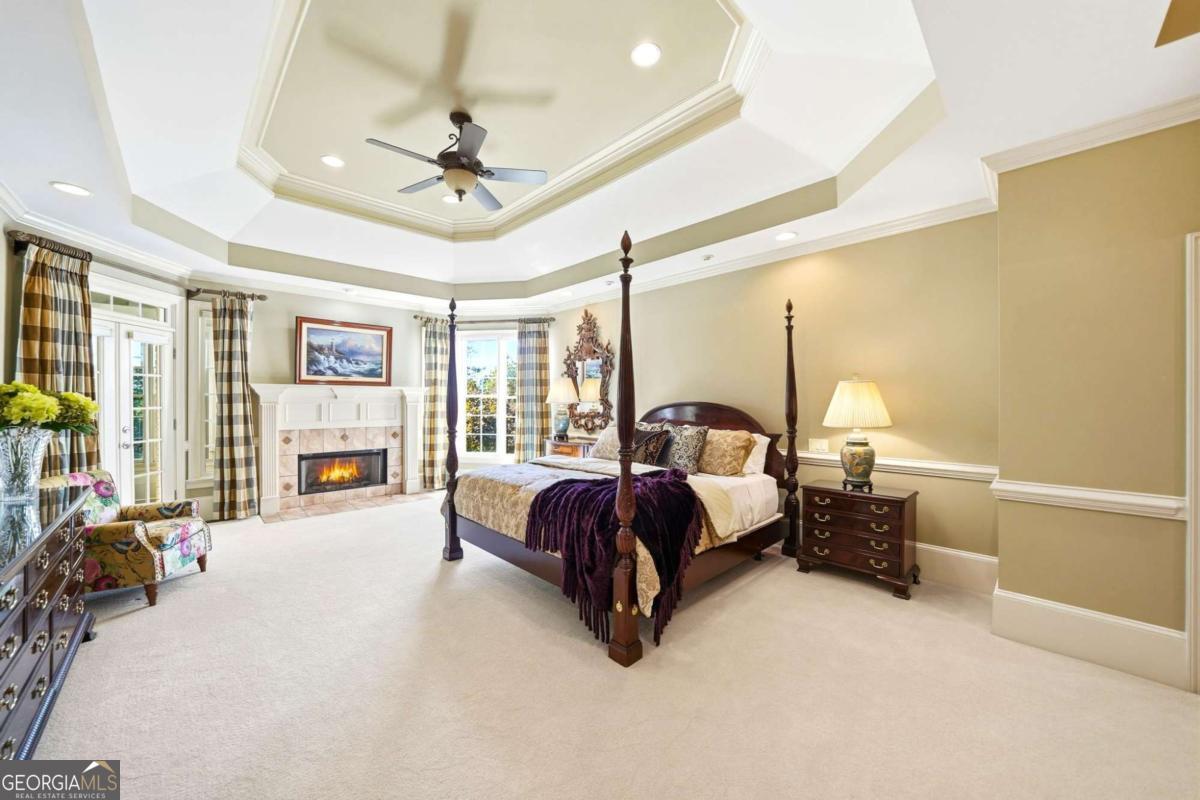 Chatsworth - Residential