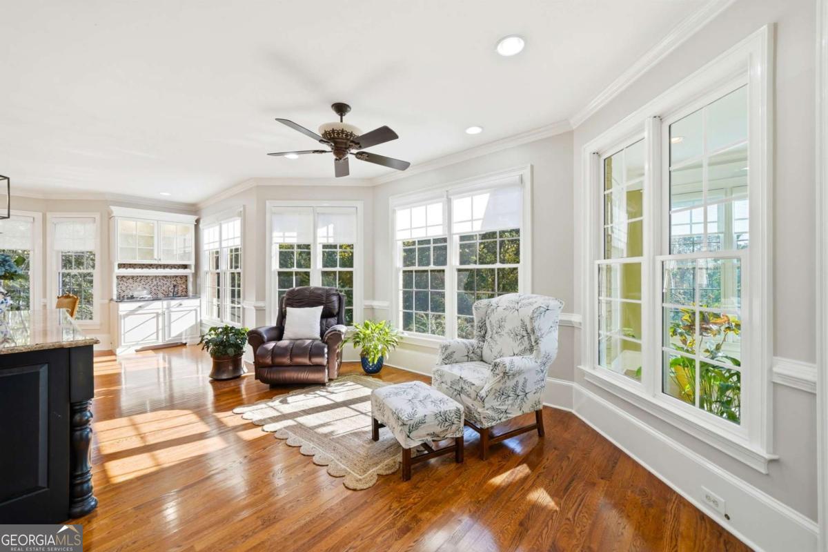 Chatsworth - Residential