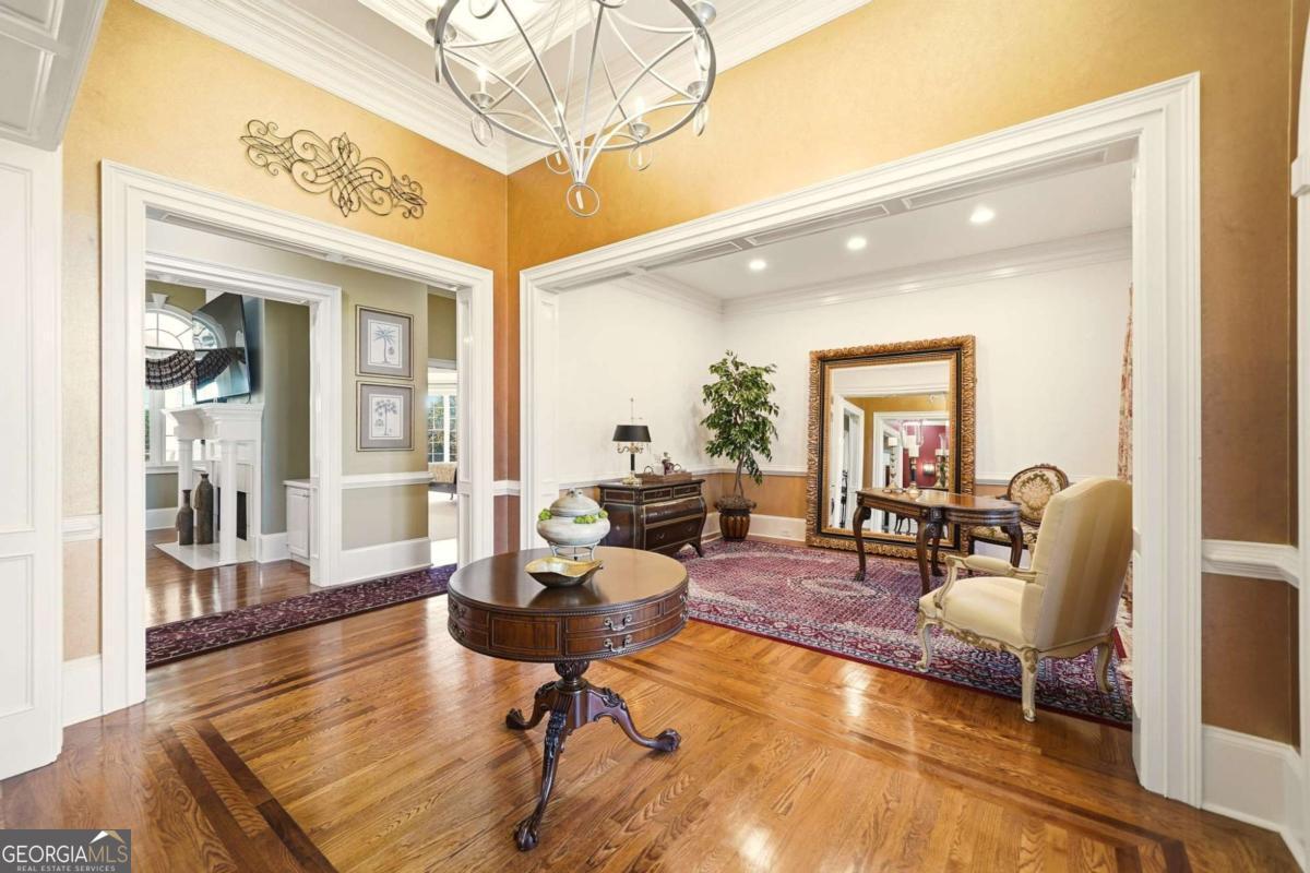 Chatsworth - Residential