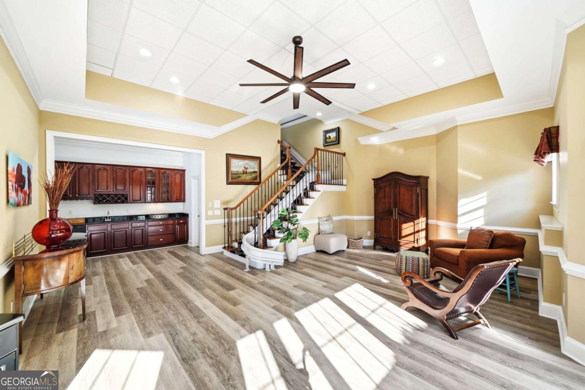 Chatsworth - Residential