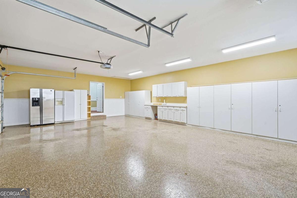 Chatsworth - Residential