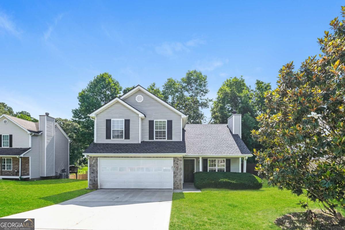 Discover this spacious 4-bedroom, 2-bathroom pet-friendly home boasting 1,536 sq ft of living space. With a well-designed layout, this dwelling promises comfort and convenience. The property offers a blend of functionality and style, accommodating your lifestyle needs. Schedule a tour today to experience this inviting residence firsthand.