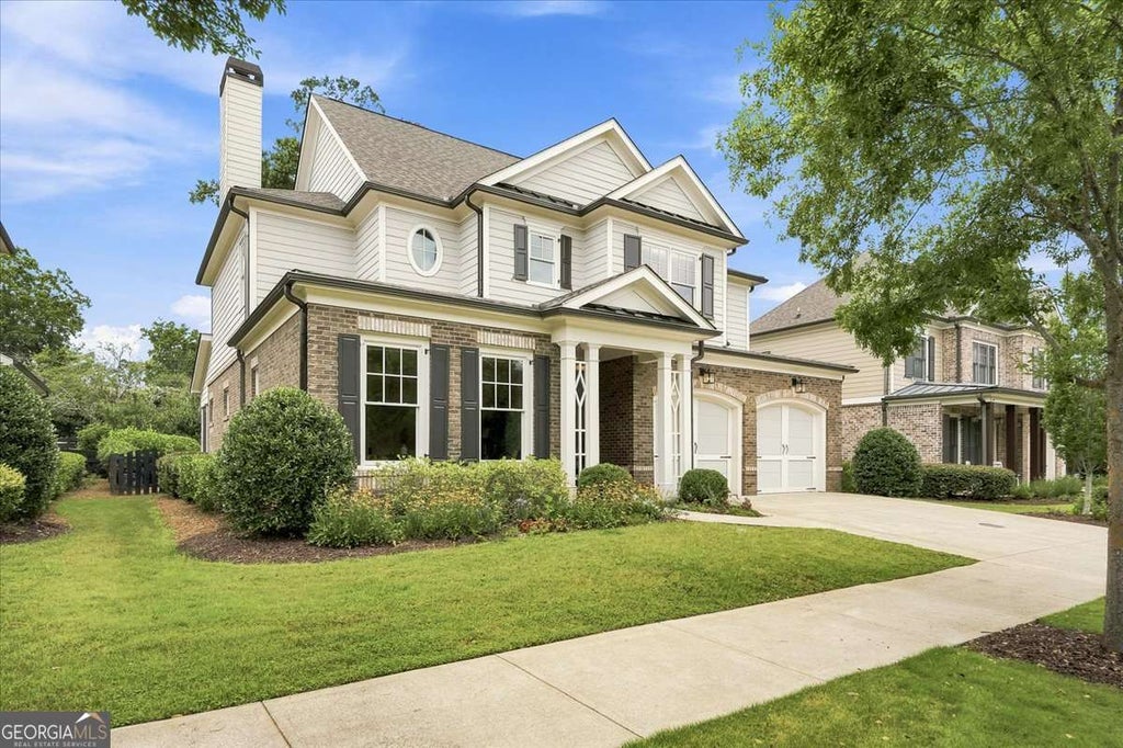 Photo of 12900 Cogburn Overlook, Alpharetta, GA 30004 (MLS # 10811809)