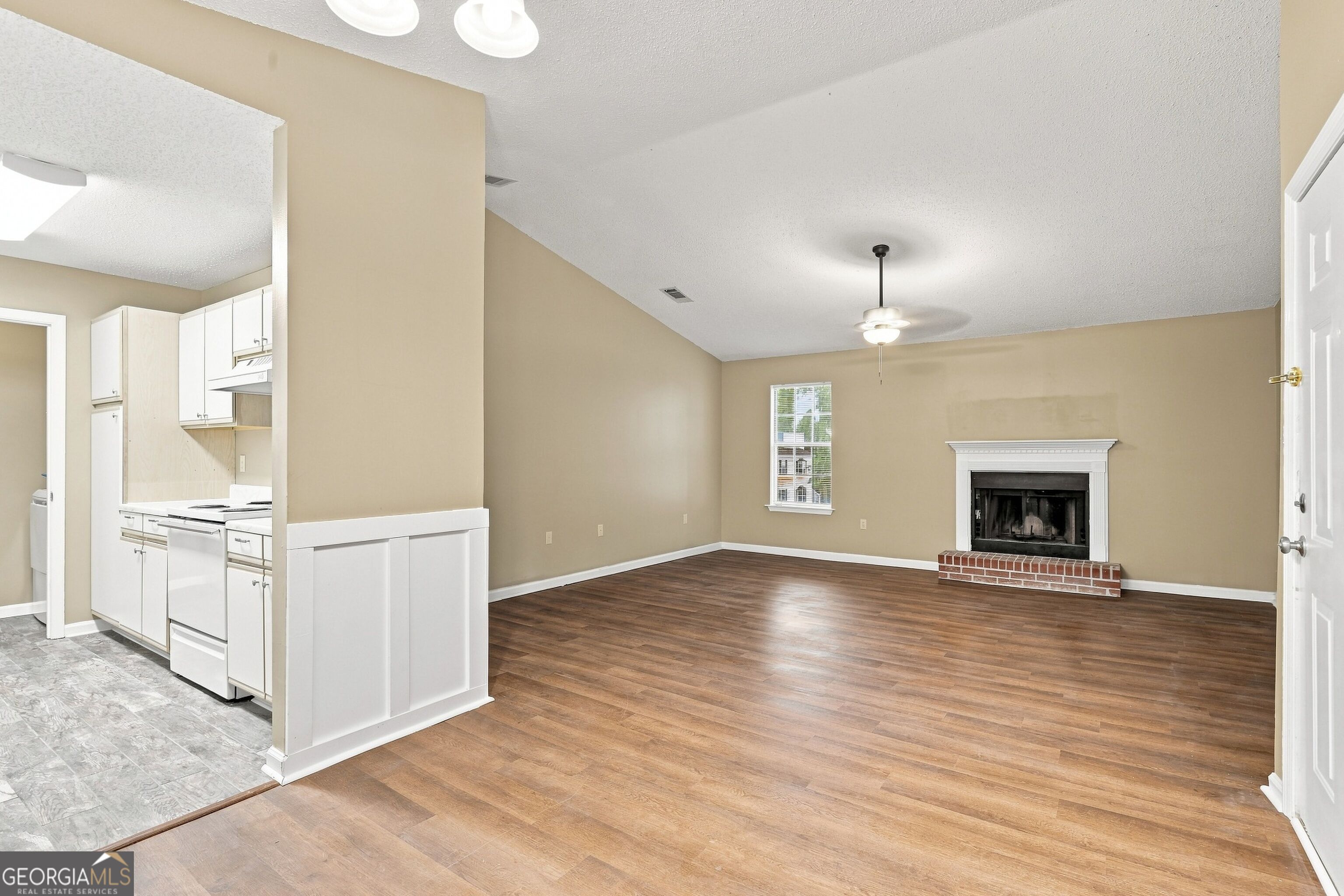 2092 S Sherwood DR K-96