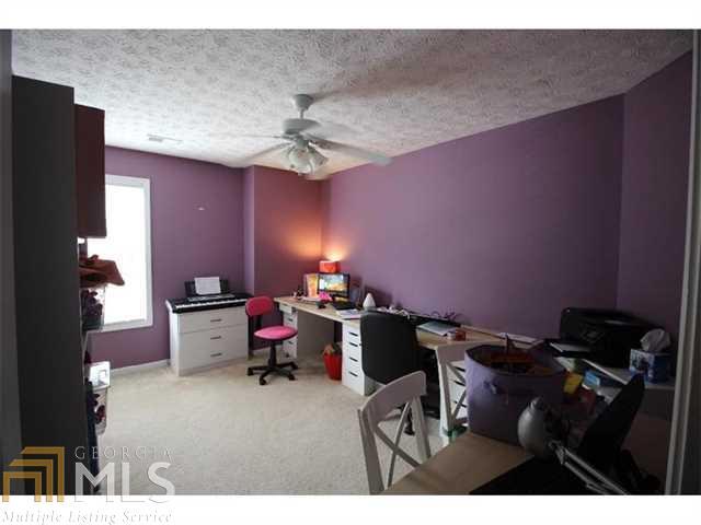 Eagle Glen - Residential