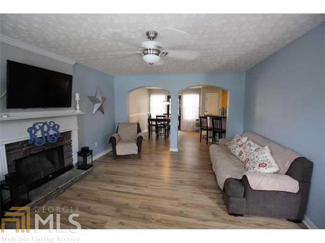 Eagle Glen - Residential