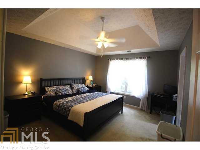 Eagle Glen - Residential