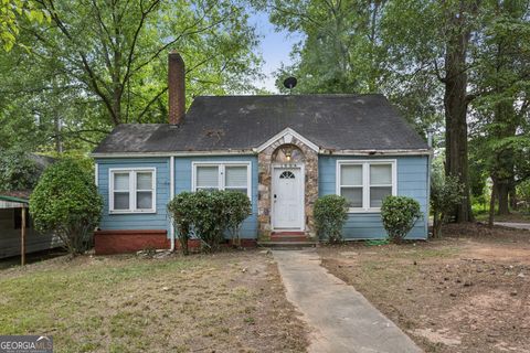 Photo of 1864 Madrona Street NW, Atlanta, GA 30318 (MLS # 10578188)