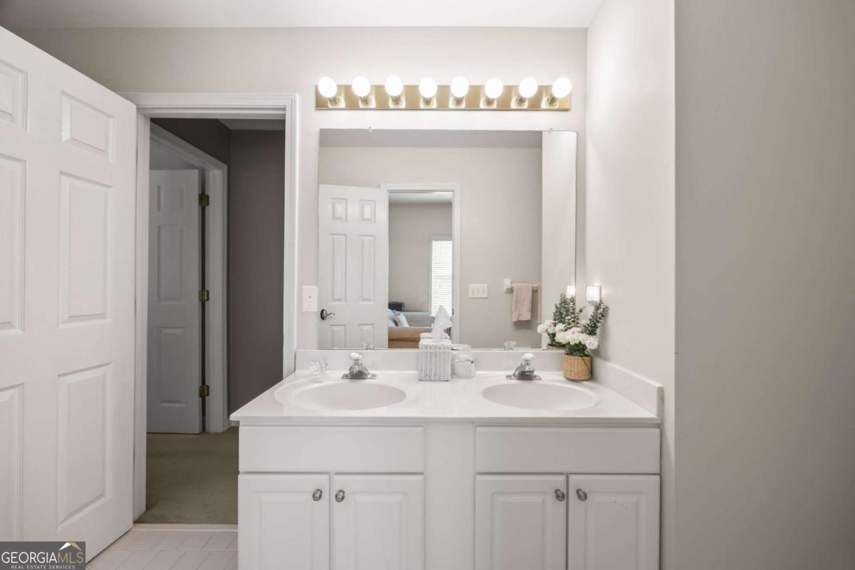 Waters Ridge - Residential