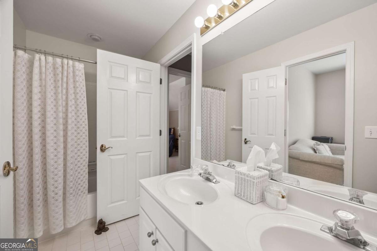 Waters Ridge - Residential